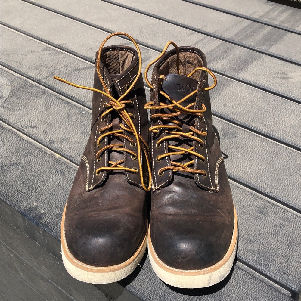 Eastland Brown Leather Boots 10/D great used conditions